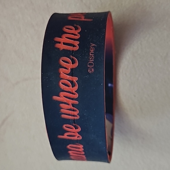 Disney's The Little Mermaid Ariel Reversible Bracelet - Picture 4 of 5